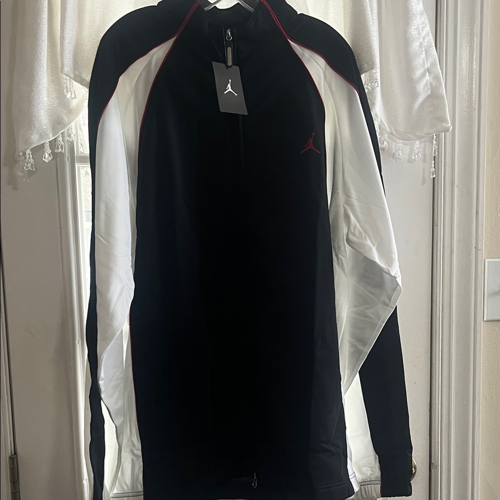 Jordan zip up